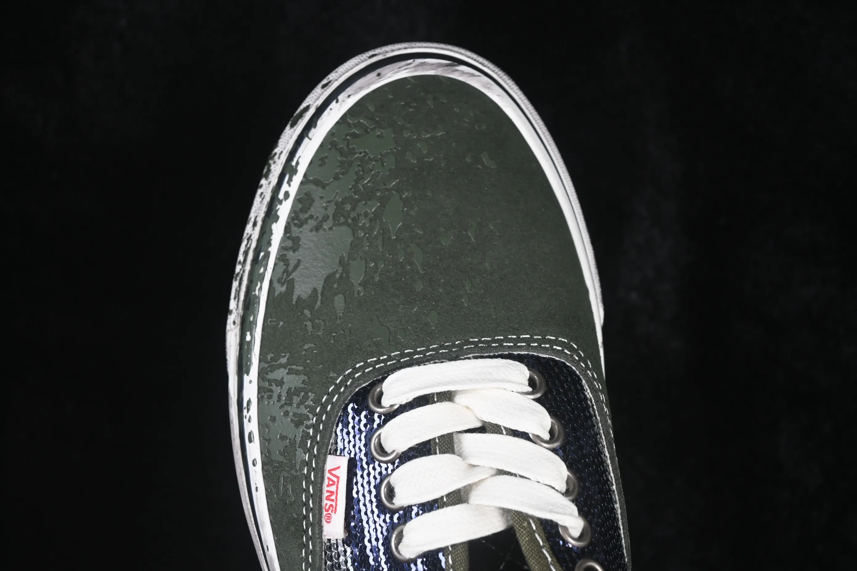 All categories Vans Vans series Vans Low Vans low-top Vans Authentic 44 Vans high-end branch low-top casual skateboard shoes VN000DB824O